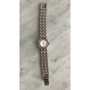 BULOVA Silver Round Circle Women’s Watch